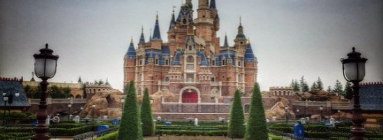 Shanghai Disneyland’s Enchanted Storybook Castle is Enchanting!